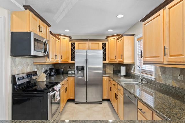 2453 KINGFISHER LANE G202, Clearwater, FL 33762