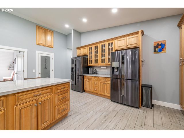 87829 TWO MILE Ln, Bandon, OR 97411