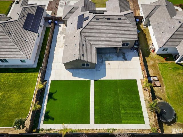 16002 Canterbury Court, Bakersfield, CA 93314