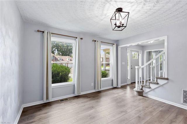 4728 Longmont RD, Virginia Beach, VA 23456