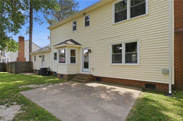4728 Longmont RD, Virginia Beach, VA 23456