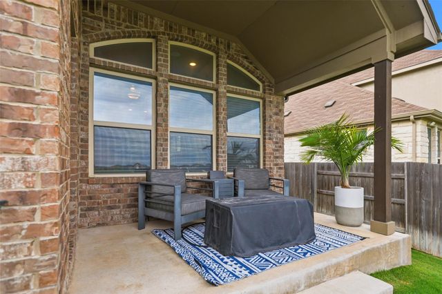 544 Cherrystone LOOP, Buda, TX 78610