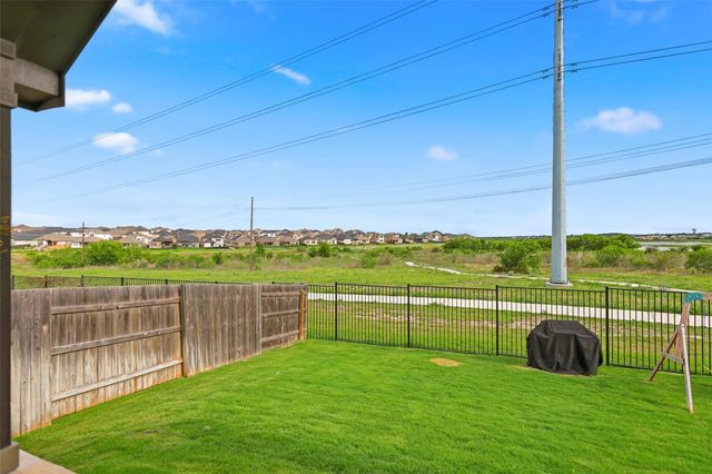 544 Cherrystone LOOP, Buda, TX 78610