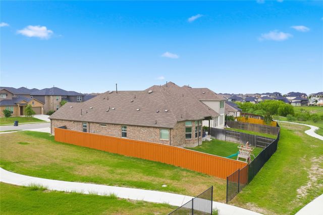 544 Cherrystone LOOP, Buda, TX 78610