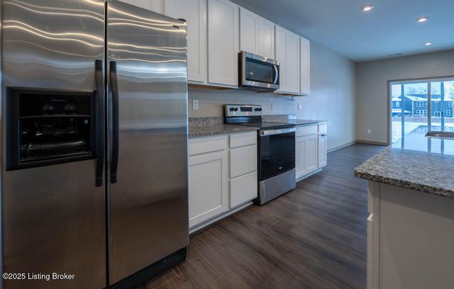 4391 Coppice Trail, Louisville, KY 40229