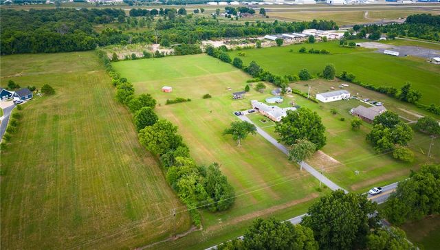 4301 N 2nd Street, Rogers, AR 72756
