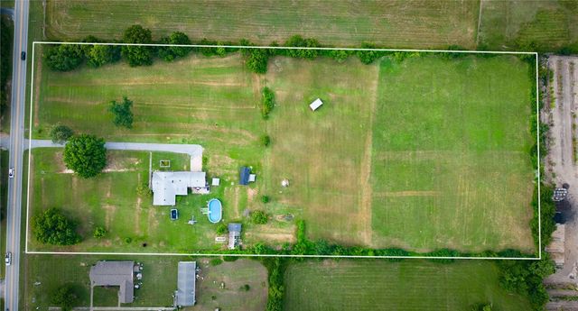 4301 N 2nd Street, Rogers, AR 72756
