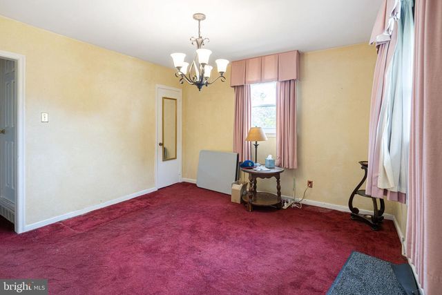 513 BURGESS ST, Philadelphia, PA 19116