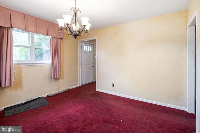 513 BURGESS ST, Philadelphia, PA 19116