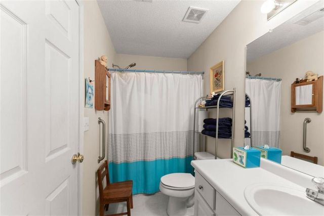 3033 Bentley Park Circle, Gainesville, GA 30504