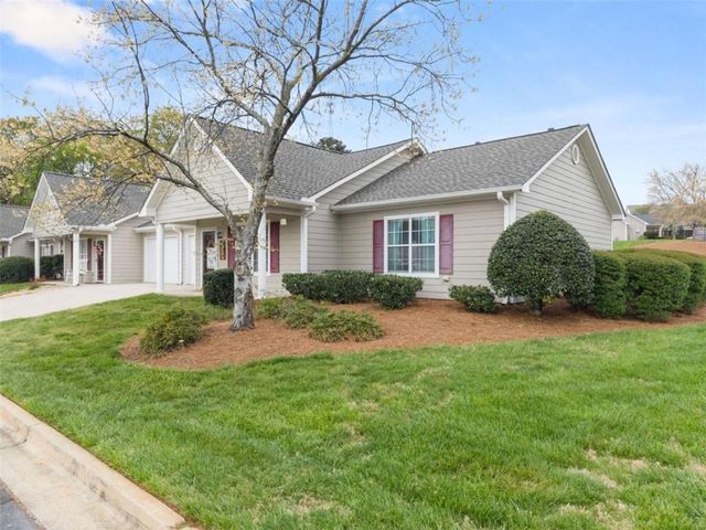 3033 Bentley Park Circle, Gainesville, GA 30504