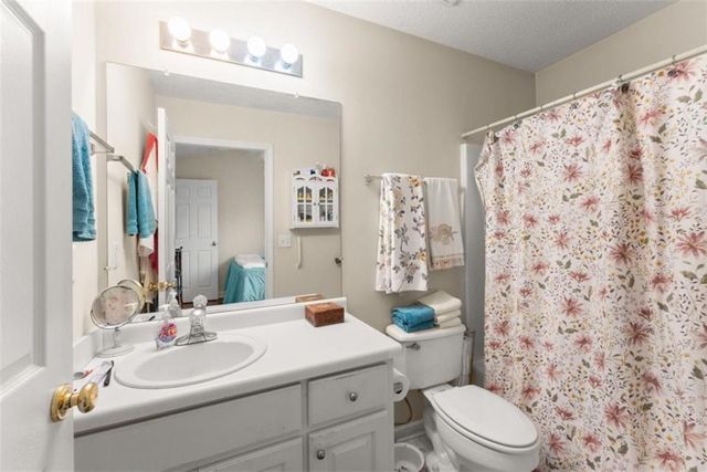 3033 Bentley Park Circle, Gainesville, GA 30504
