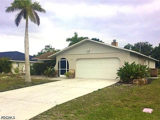 124 SE 31st ST, Cape Coral, FL 33904