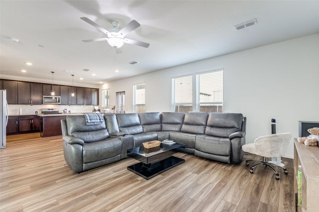 906 Cottontail Drive, Princeton, TX 75407