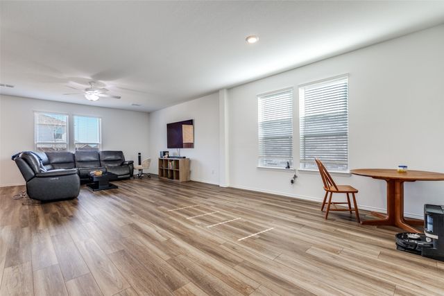 906 Cottontail Drive, Princeton, TX 75407