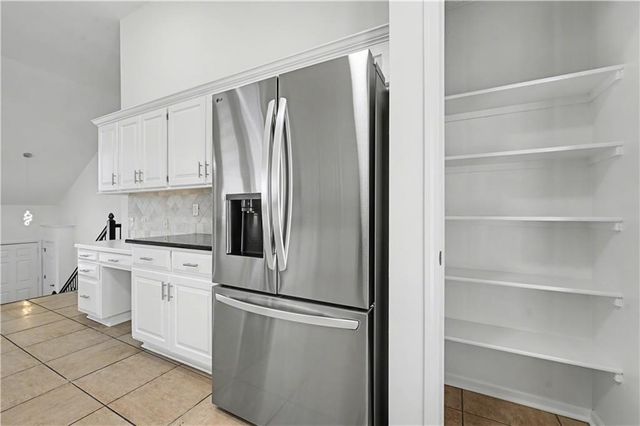 10120 Sunset Drive, Lenexa, KS 66220