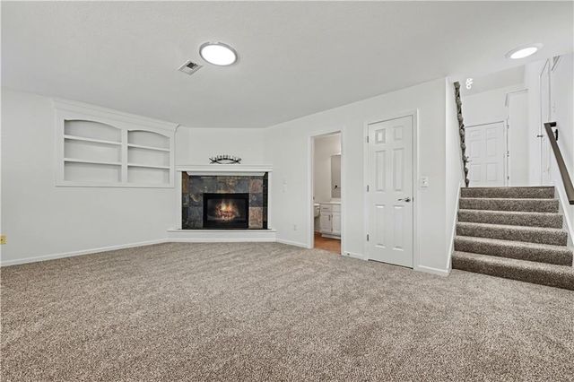 10120 Sunset Drive, Lenexa, KS 66220