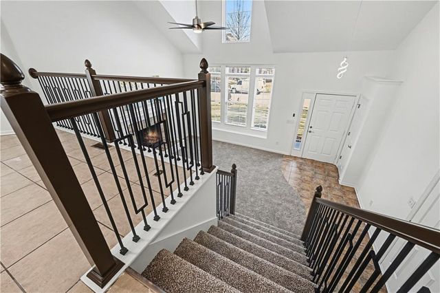 10120 Sunset Drive, Lenexa, KS 66220