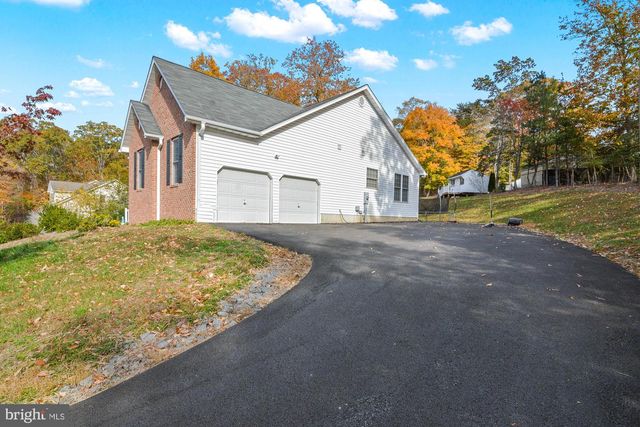 12740 GREAT LN, Lusby, MD 20657
