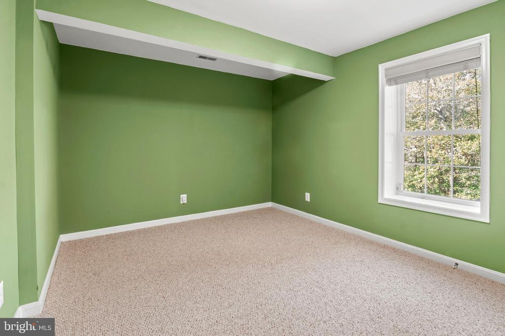 Image 28 of property listing at 12740 GREAT LN, Lusby, MD 20657