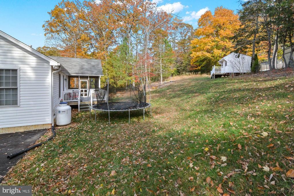 Image 32 of property listing at 12740 GREAT LN, Lusby, MD 20657