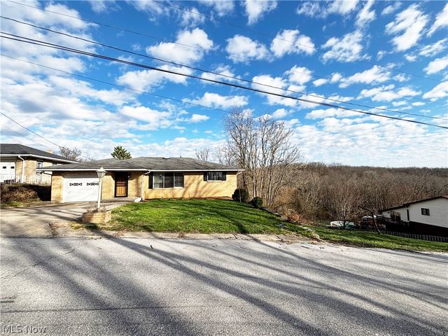 137 Clay Street, Weirton, WV 26062