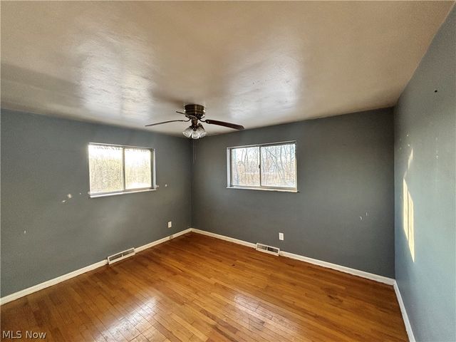 137 Clay Street, Weirton, WV 26062