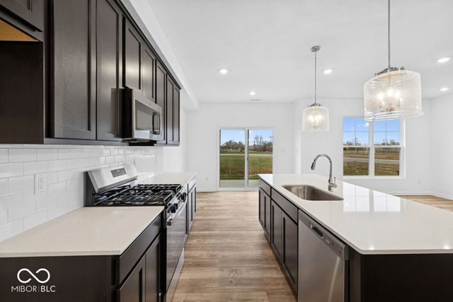 12596 Cattle Ridge Drive, Noblesville, IN 46060