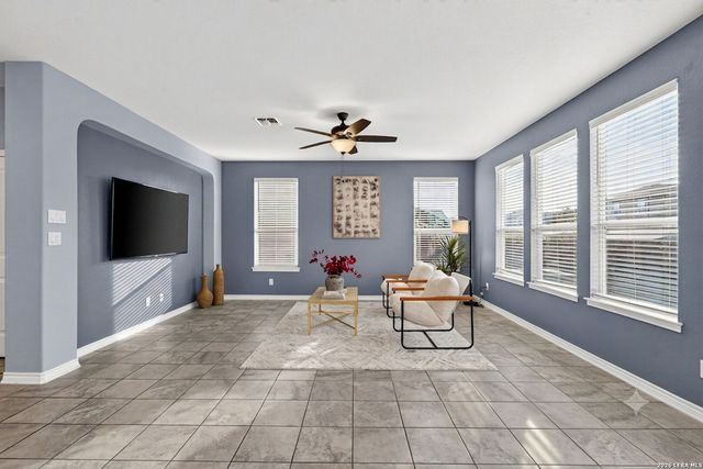 2086 Wind Chime Way, New Braunfels, TX 78130