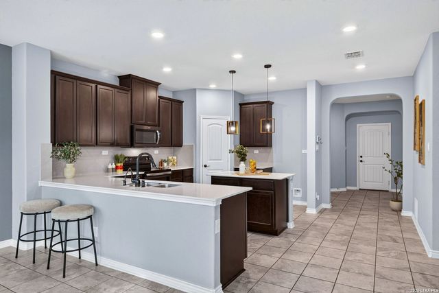 2086 Wind Chime Way, New Braunfels, TX 78130