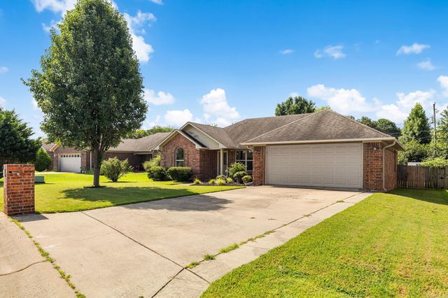 913 Mesquite Trail, Jacksonville, AR 72076
