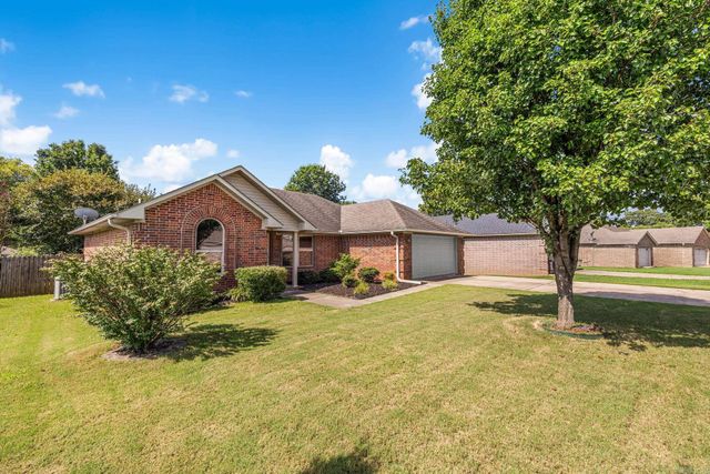 913 Mesquite Trail, Jacksonville, AR 72076