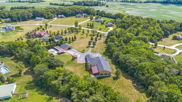 3583 Darby Knolls Boulevard, Hilliard, OH 43026