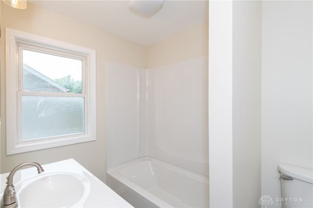1517 Emmons Avenue, Dayton, OH 45410