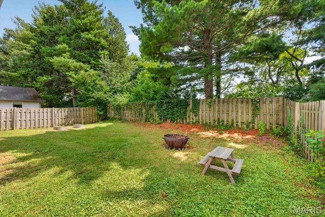 1513 Royal Oak Court, O'fallon, IL 62269