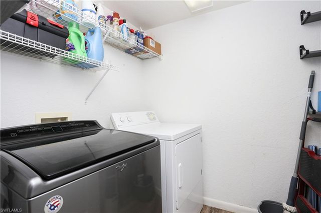 4650 Saint Croix LN # 731, Naples, FL 34109