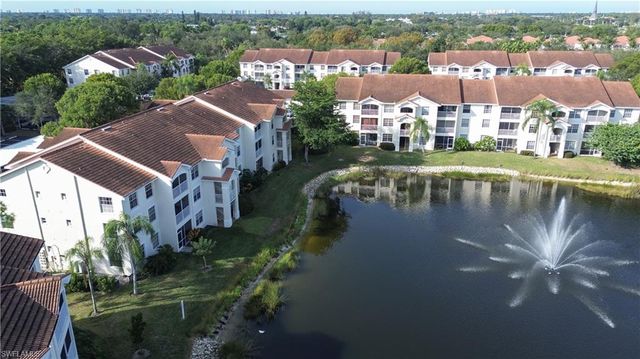 4650 Saint Croix LN # 731, Naples, FL 34109