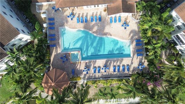 4650 Saint Croix LN # 731, Naples, FL 34109