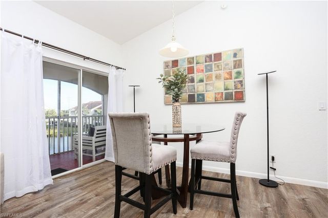 4650 Saint Croix LN # 731, Naples, FL 34109