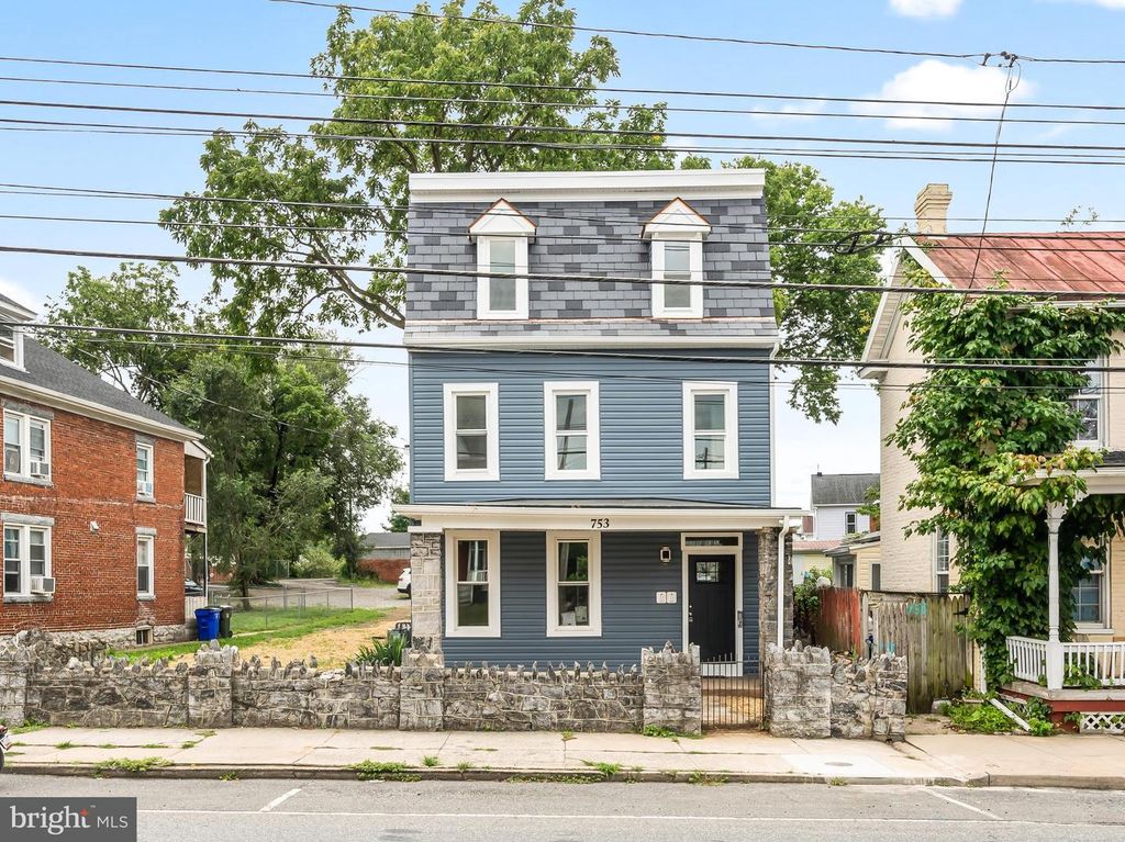 753 APT A W WASHINGTON ST, Hagerstown, MD 21740