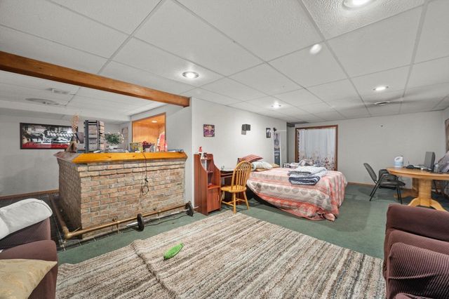 3080 Kimberly AVENUE, Greenfield, WI 53221