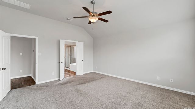 863 maroon, New Braunfels, TX 78130