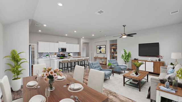 863 maroon, New Braunfels, TX 78130