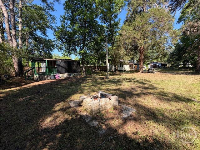 239 Toni Branch Road, Ellabell, GA 31308