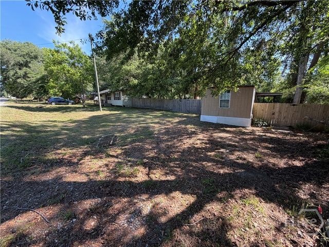 239 Toni Branch Road, Ellabell, GA 31308