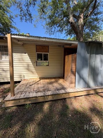 239 Toni Branch Road, Ellabell, GA 31308