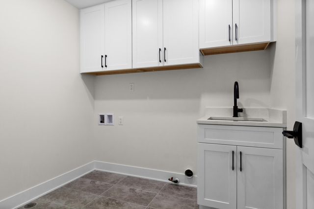 9417 Sweetspire Place, St. John, IN 46373