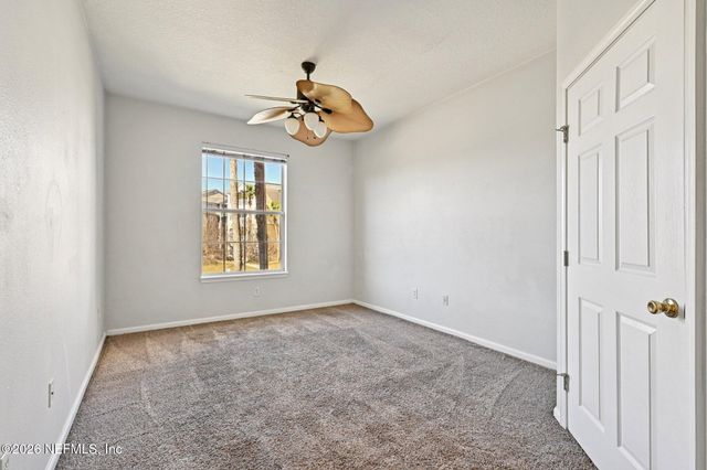 7801 POINT MEADOWS Drive 8209, Jacksonville, FL 32256