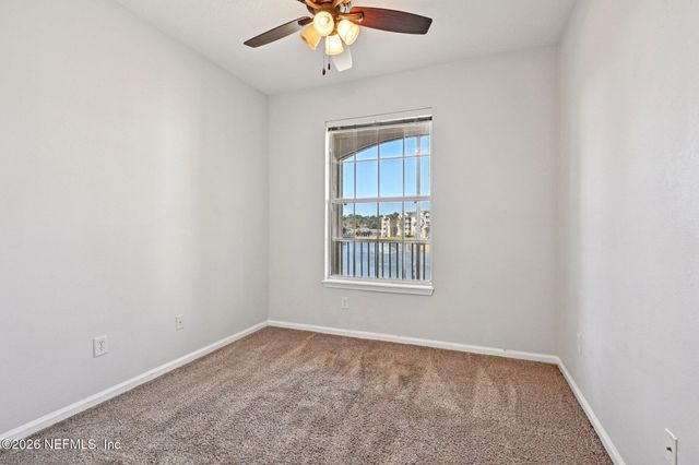 7801 POINT MEADOWS Drive 8209, Jacksonville, FL 32256