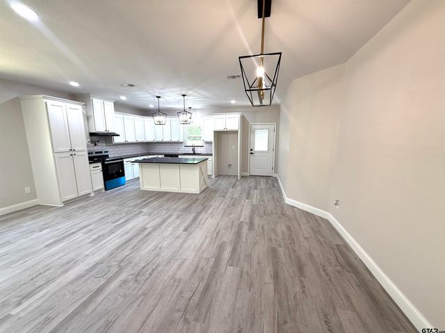 431 Cypress, Pittsburg, TX 75686